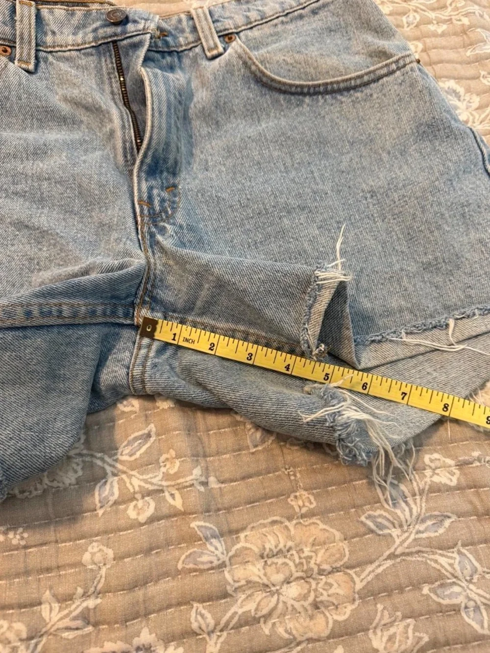 Levi's 560 blue denim shorts